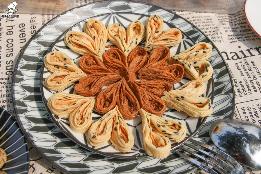 愛心蛋捲 高雄愛心蛋捲 愛心餅乾 話題餅乾