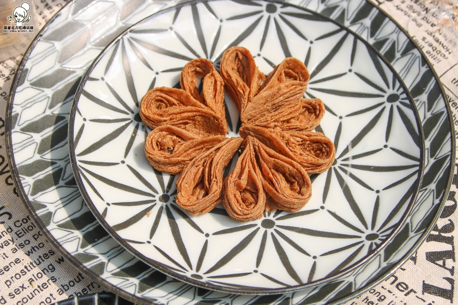 愛心蛋捲 高雄愛心蛋捲 愛心餅乾 話題餅乾