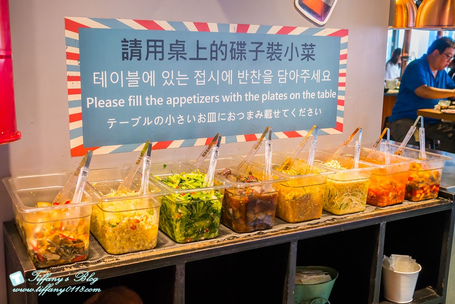 [西門町美食]肉倉韓式烤肉/吃到飽的韓式烤肉還有八種小菜+飲料啤酒無限吃(附完整菜單)