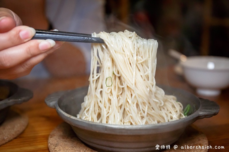 一品活蝦桃園店.藝文特區美食(現撈泰國蝦,胡椒蝦/鹹酥蝦/脆皮雞必點,桃園聚餐推薦餐廳) @愛伯特吃喝玩樂全記錄 一品活蝦.桃園藝文特區美食