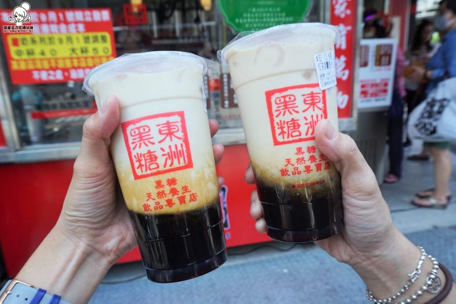 來台南玩就是排隊排隊再排隊,超人氣東洲黑糖奶舖 X 台南必吃美食