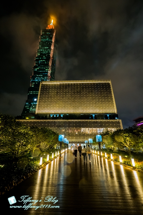 「微風南山Breeze atre」樓層全攻略/自動洗頭機、藍瓶咖啡、餐廳美食街、交通資訊全紀錄/捷運台北101世貿站