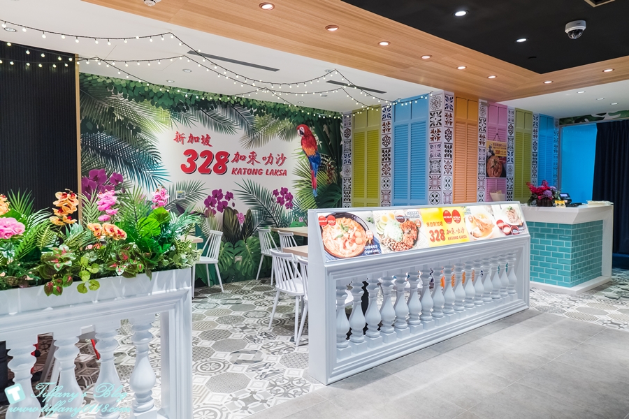 「微風南山Breeze atre」樓層全攻略/自動洗頭機、藍瓶咖啡、餐廳美食街、交通資訊全紀錄/捷運台北101世貿站