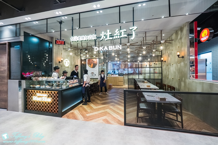 「微風南山Breeze atre」樓層全攻略/自動洗頭機、藍瓶咖啡、餐廳美食街、交通資訊全紀錄/捷運台北101世貿站