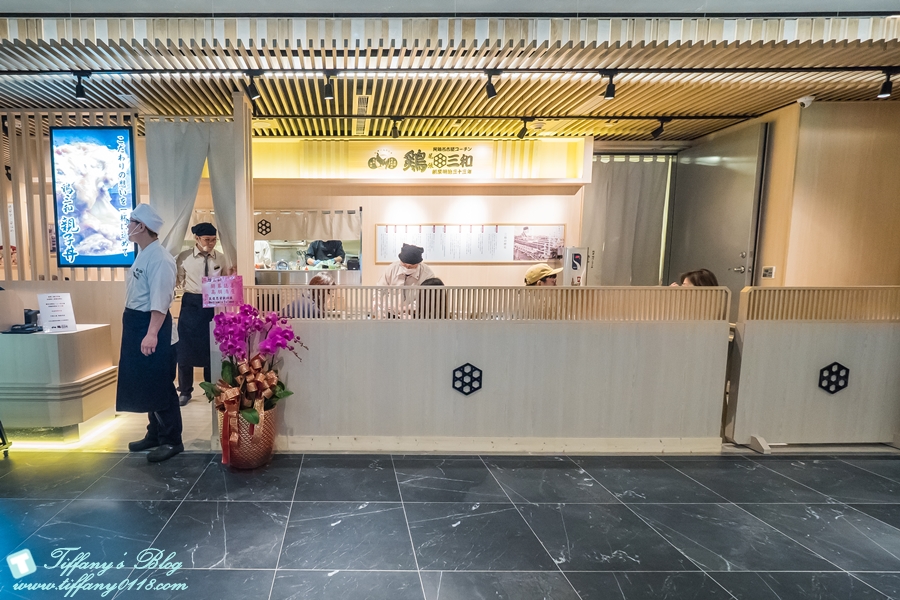 「微風南山Breeze atre」樓層全攻略/自動洗頭機、藍瓶咖啡、餐廳美食街、交通資訊全紀錄/捷運台北101世貿站