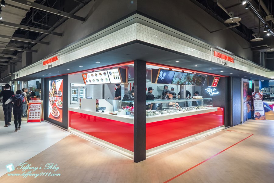 [微風南山]金葉紅廚RED KITCHEN/和風川味功夫菜/套餐最便宜70元/在美食街吃川味桌菜新概念