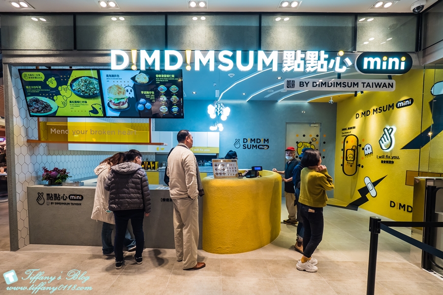 「微風南山Breeze atre」樓層全攻略/自動洗頭機、藍瓶咖啡、餐廳美食街、交通資訊全紀錄/捷運台北101世貿站