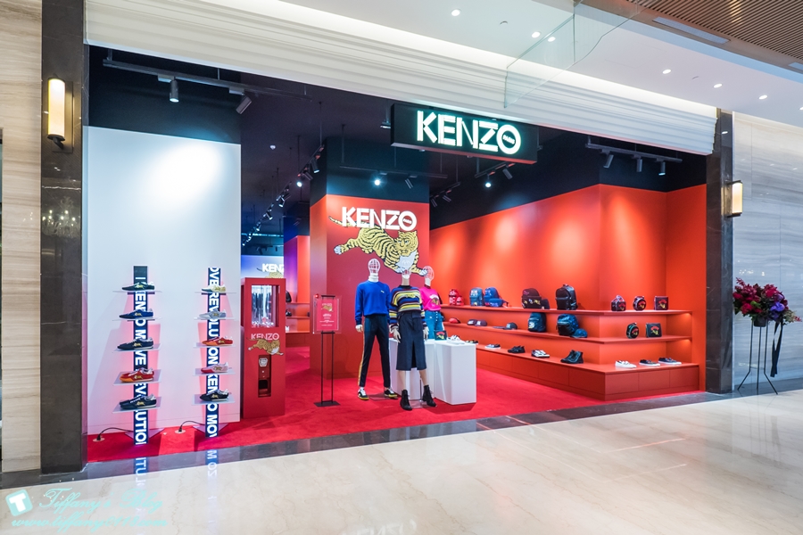 「微風南山Breeze atre」樓層全攻略/自動洗頭機、藍瓶咖啡、餐廳美食街、交通資訊全紀錄/捷運台北101世貿站