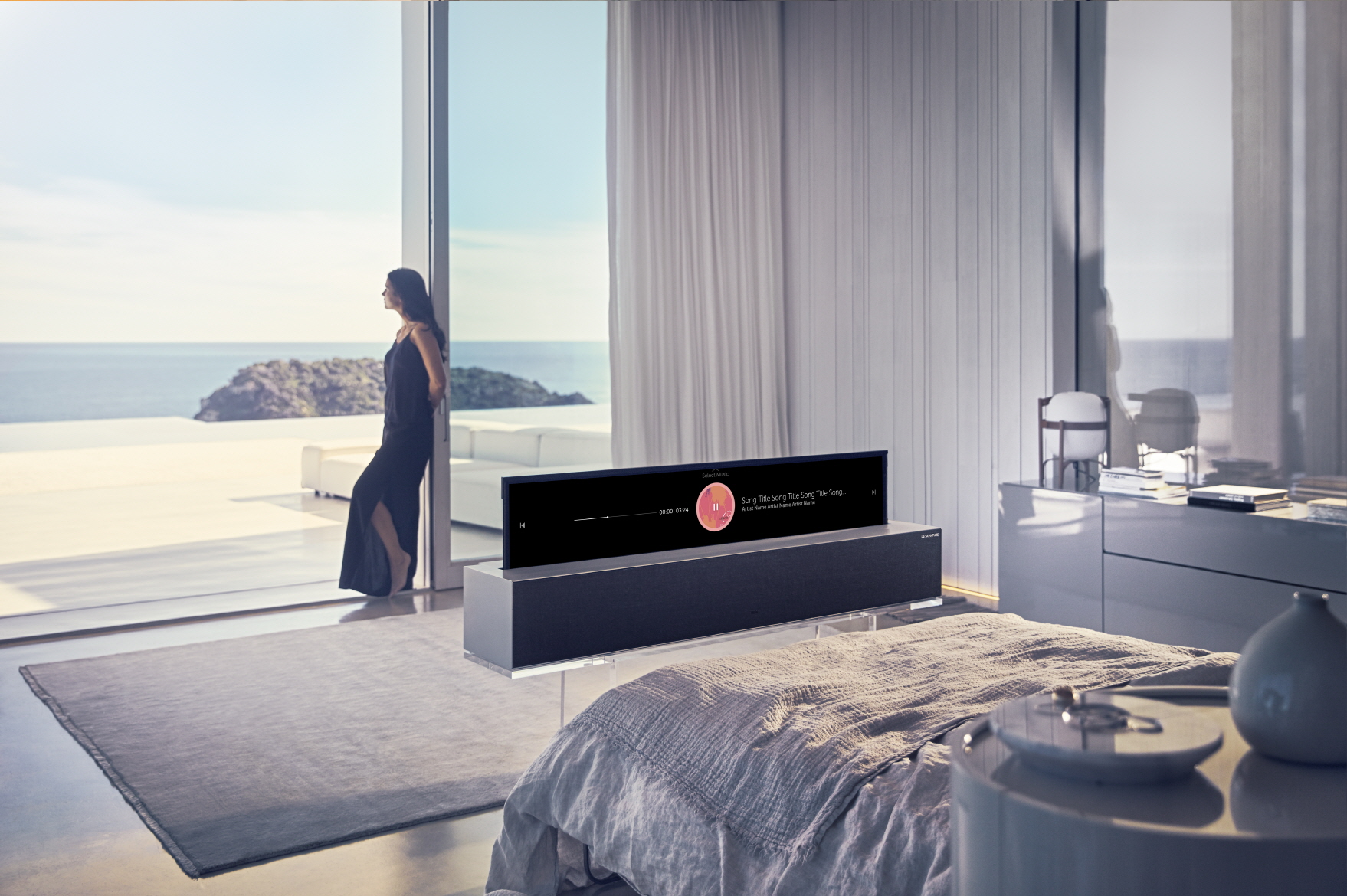LG OLED TV R Line 02