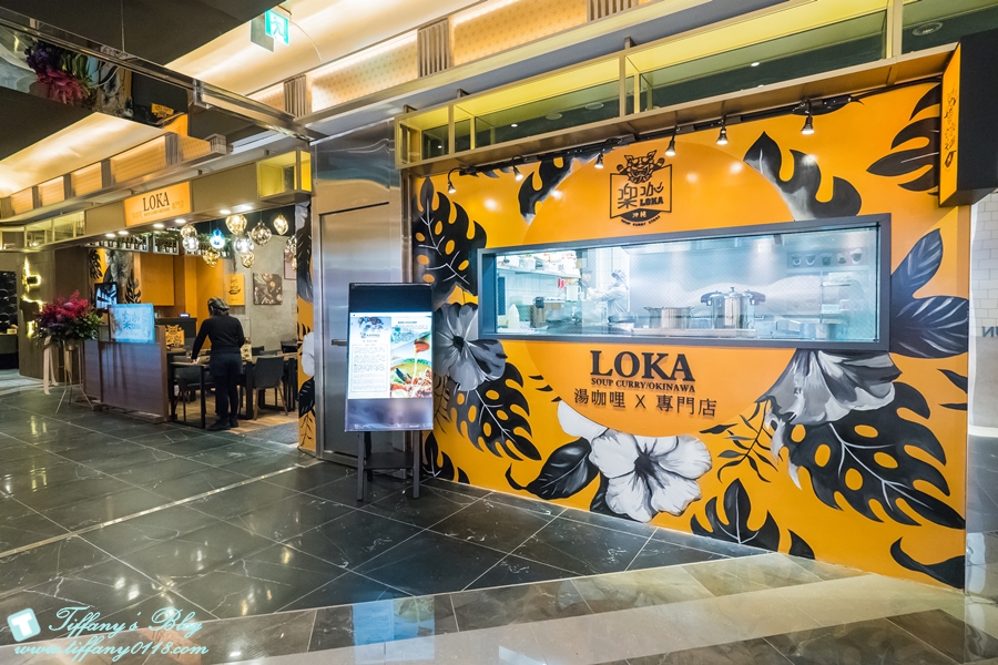 「微風南山Breeze atre」樓層全攻略/自動洗頭機、藍瓶咖啡、餐廳美食街、交通資訊全紀錄/捷運台北101世貿站