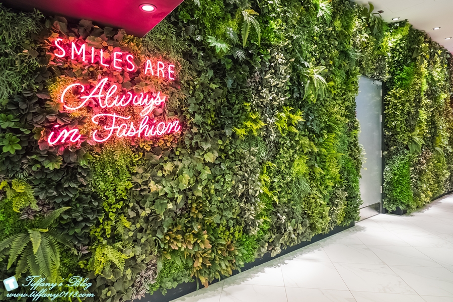 「微風南山Breeze atre」樓層全攻略/自動洗頭機、藍瓶咖啡、餐廳美食街、交通資訊全紀錄/捷運台北101世貿站