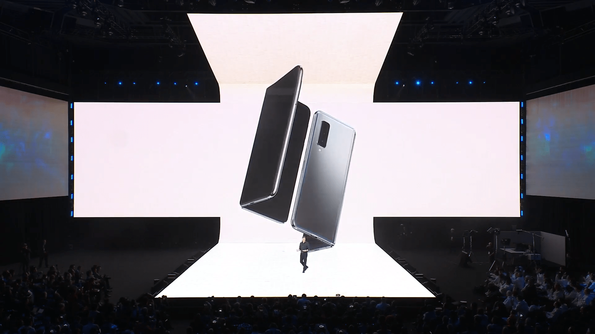 Galaxy Unpacked 2019 live stream 44-36 screenshot.png