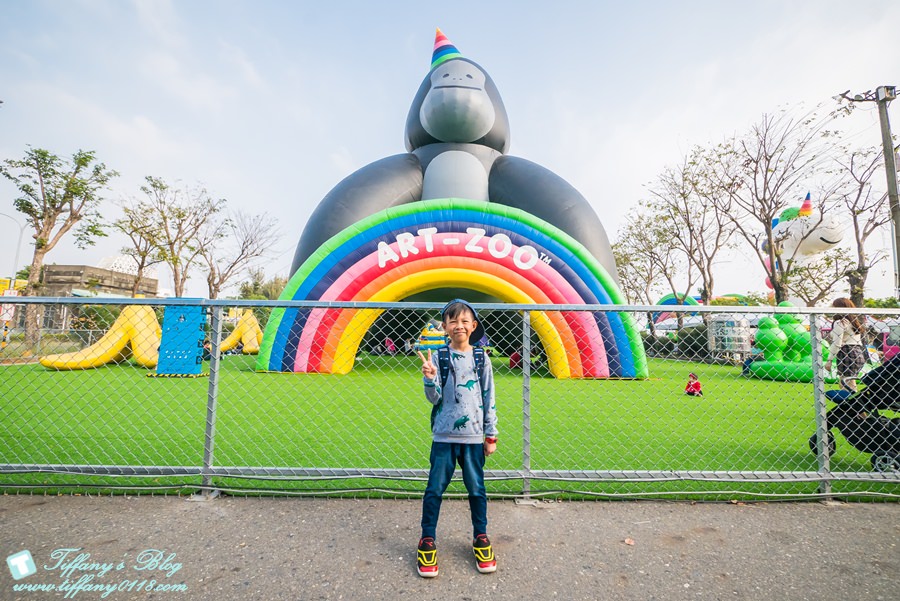 [高雄景點]棧柒庫Art-Zoo藝術動物園/15座大型氣墊樂園/期間限定一票玩到底
