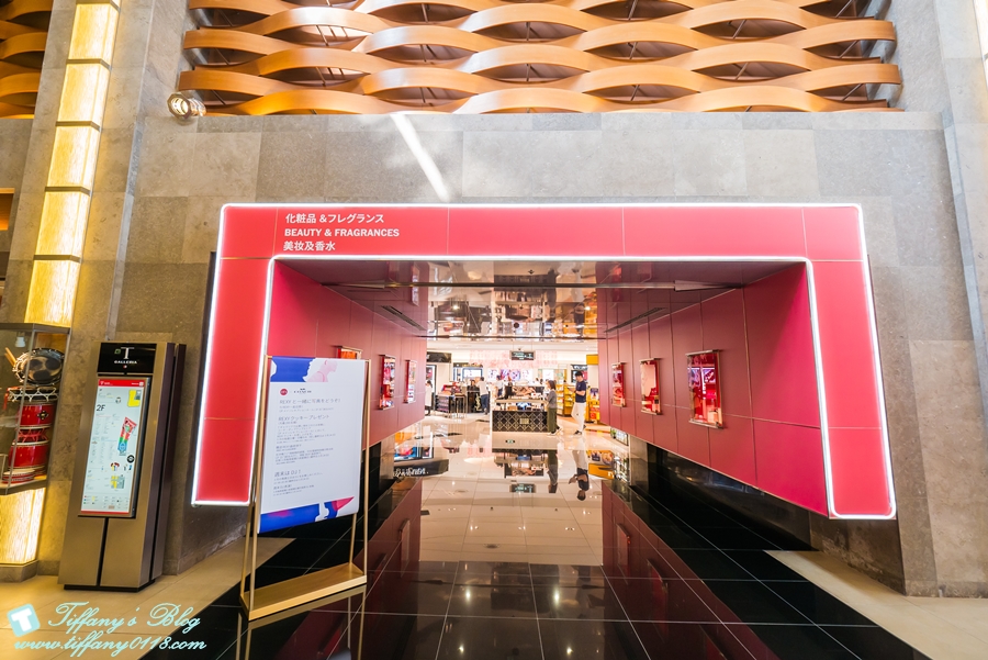 [沖繩景點]DFS旗下沖繩T廣場/日本國內規模最大的路面型免税店/超過130品牌免關稅與消費稅(完整品牌介紹)