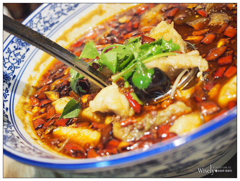 台北中山。樂天皇朝大直店-ATT 4 Recharge｜料理美味豐富，滷肉飯小籠包推出