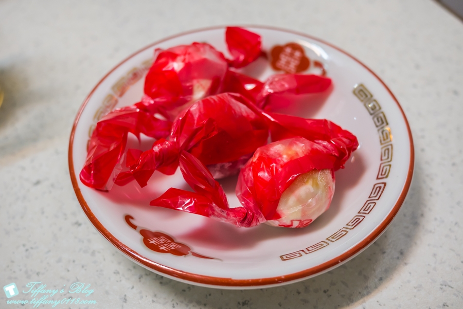 [台北美食]詹記麻辣火鍋(敦南店)/超好吃麻辣鴨血沒吃到會流淚(附24h線上訂位資訊及詳細菜單)/復古裝潢電梯穿越