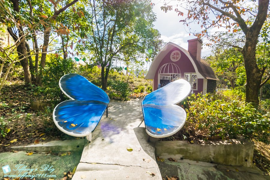 [嘉義景點]綠盈牧場/門票50元有十樣設施可以玩超划算/超美教堂可拍IG照/小朋友最愛的牽牛花造型溜滑梯