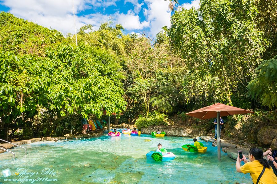 [嘉義景點]綠盈牧場/門票50元有十樣設施可以玩超划算/超美教堂可拍IG照/小朋友最愛的牽牛花造型溜滑梯