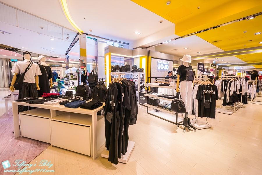 [桃園景點]大江購物中心母親節活動全桃最划算/最新裝置藝術還有優惠活動讓妳有吃有逛還能拍網美照