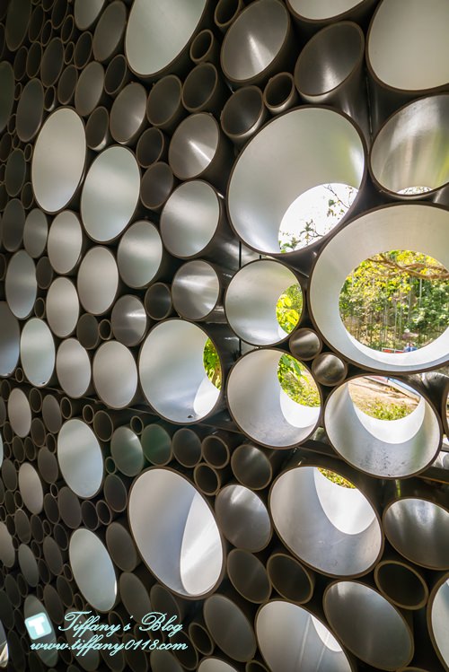 [嘉義景點]綠盈牧場/門票50元有十樣設施可以玩超划算/超美教堂可拍IG照/小朋友最愛的牽牛花造型溜滑梯