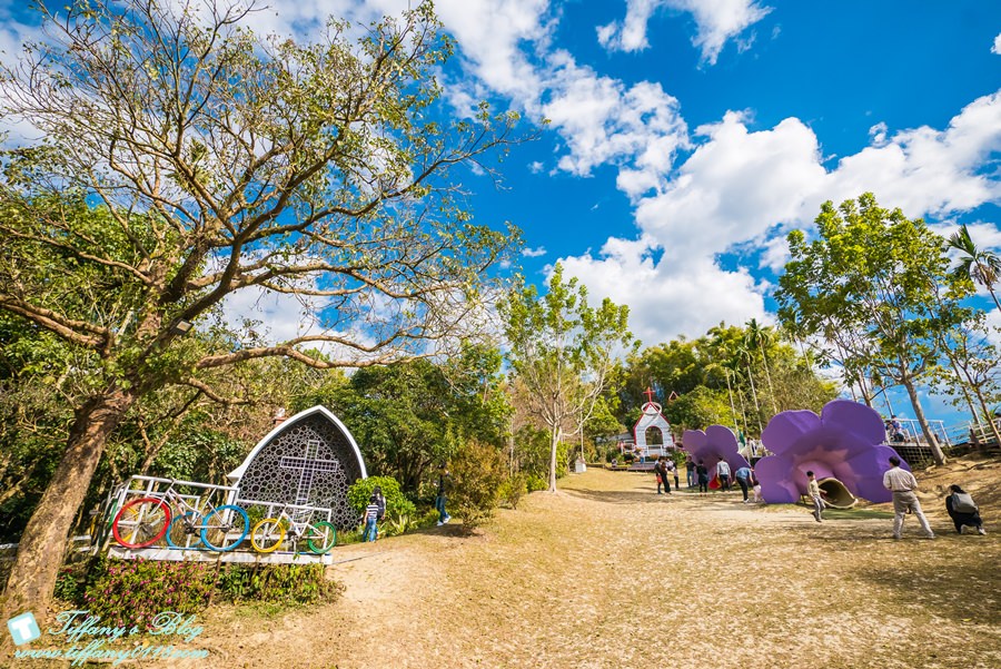 [嘉義景點]綠盈牧場/門票50元有十樣設施可以玩超划算/超美教堂可拍IG照/小朋友最愛的牽牛花造型溜滑梯