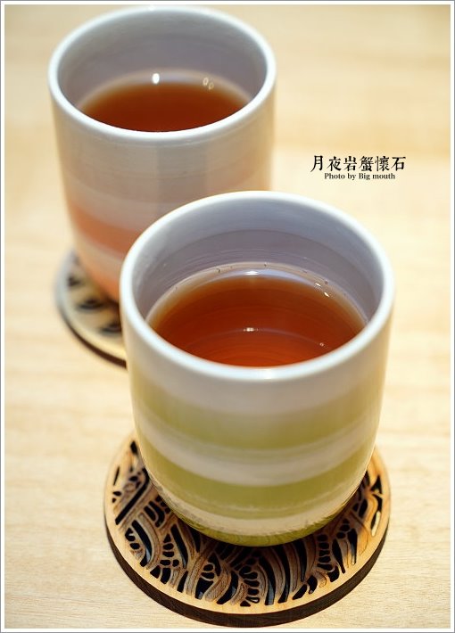 【台北】月夜岩蟹懷石.日本正宗活體蟹懷石料理!