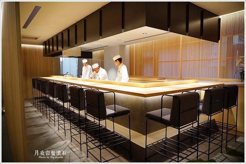 【台北】月夜岩蟹懷石.日本正宗活體蟹懷石料理!