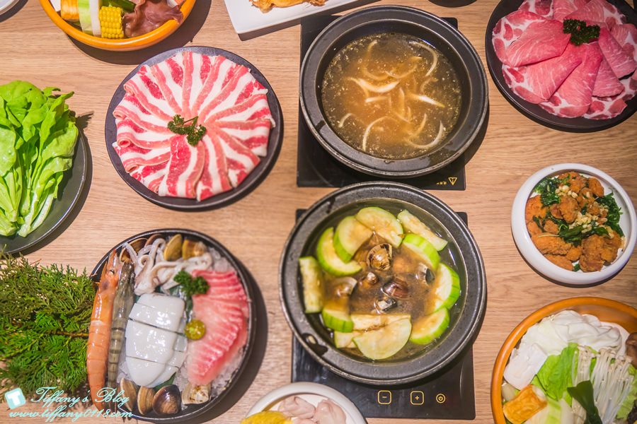 [台中美食]萬客什鍋(美村店)/台中平價火鍋CP值高(附菜單)/大推麻油炸蛋及絲瓜蛤蜊石頭鍋