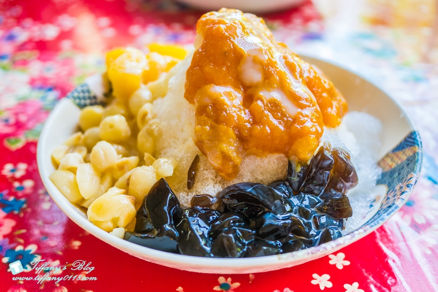 [桃園景點]蓮荷園休閒農場/桃園大王蓮/限重100公斤可站可躺/荷葉蓮子大餐還有蓮子剉冰超消暑