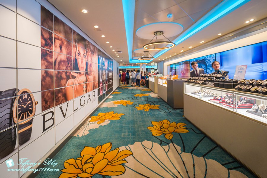 上順旅行社之星夢郵輪玩什麼?船上所有活動全紀錄/戶外泳池攀岩牆+室內VR賽車電競場/各種親子活動還有大型表演秀看不完