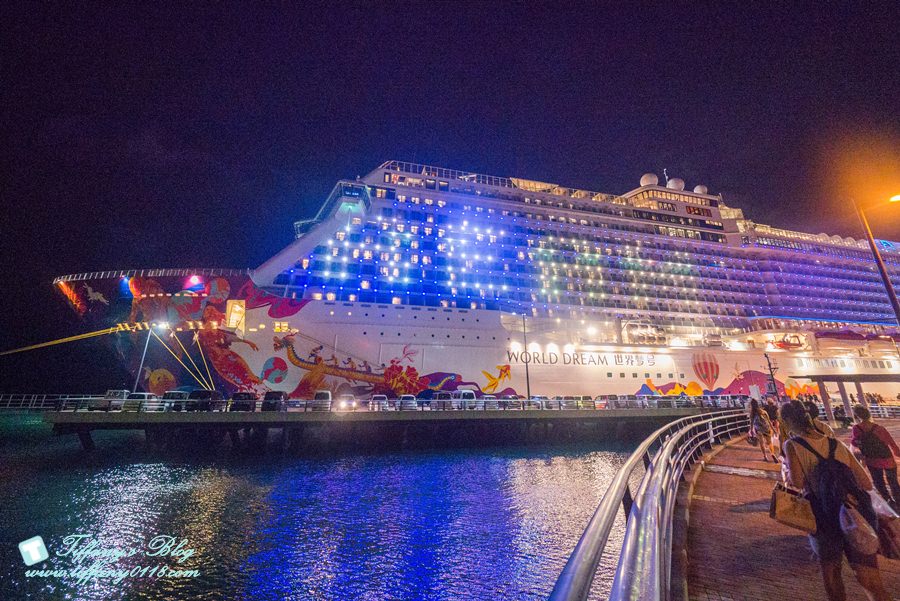 上順旅行社之星夢郵輪玩什麼?船上所有活動全紀錄/戶外泳池攀岩牆+室內VR賽車電競場/各種親子活動還有大型表演秀看不完