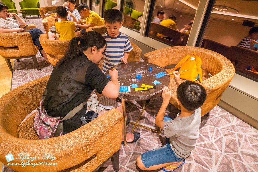 上順旅行社之星夢郵輪玩什麼?船上所有活動全紀錄/戶外泳池攀岩牆+室內VR賽車電競場/各種親子活動還有大型表演秀看不完