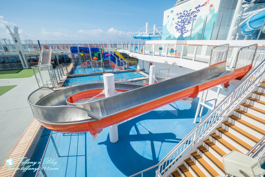 上順旅行社之星夢郵輪玩什麼?船上所有活動全紀錄/戶外泳池攀岩牆+室內VR賽車電競場/各種親子活動還有大型表演秀看不完