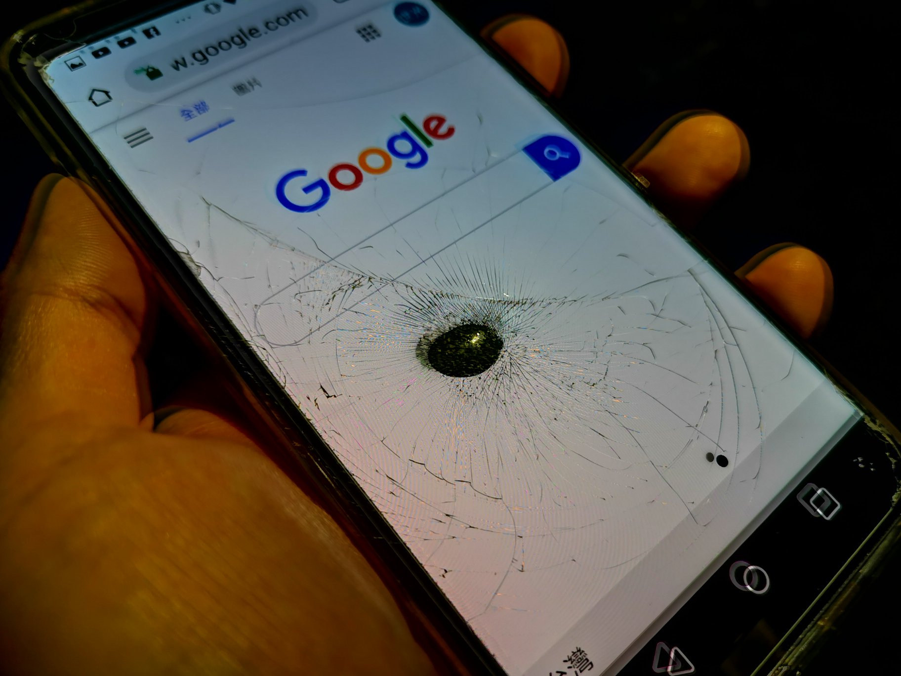 åœ–åƒè£¡å¯èƒ½æœ‰é›»è©±