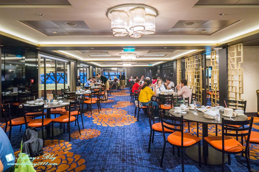 上順旅行社之星夢郵輪玩什麼?船上所有活動全紀錄/戶外泳池攀岩牆+室內VR賽車電競場/各種親子活動還有大型表演秀看不完