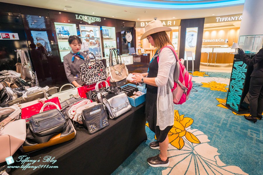 上順旅行社之星夢郵輪玩什麼?船上所有活動全紀錄/戶外泳池攀岩牆+室內VR賽車電競場/各種親子活動還有大型表演秀看不完