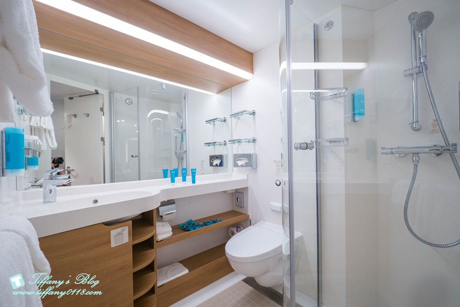 上順旅行社之星夢郵輪玩什麼?船上所有活動全紀錄/戶外泳池攀岩牆+室內VR賽車電競場/各種親子活動還有大型表演秀看不完