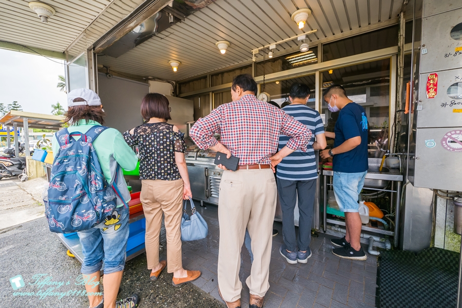[宜蘭美食]甲富哥活海產/飯後超澎湃水果盤才是重點/好吃又便宜的宜蘭海鮮餐廳推薦