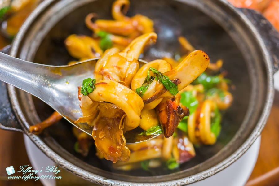 [宜蘭美食]甲富哥活海產/飯後超澎湃水果盤才是重點/好吃又便宜的宜蘭海鮮餐廳推薦