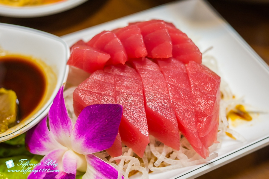 [宜蘭美食]甲富哥活海產/飯後超澎湃水果盤才是重點/好吃又便宜的宜蘭海鮮餐廳推薦