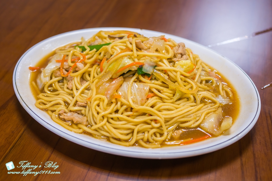 [宜蘭美食]甲富哥活海產/飯後超澎湃水果盤才是重點/好吃又便宜的宜蘭海鮮餐廳推薦