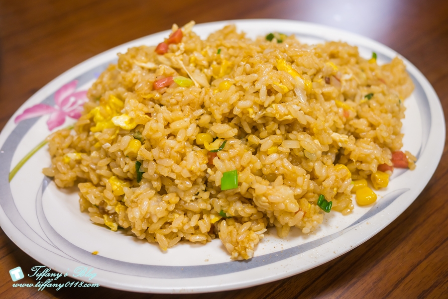 [宜蘭美食]甲富哥活海產/飯後超澎湃水果盤才是重點/好吃又便宜的宜蘭海鮮餐廳推薦