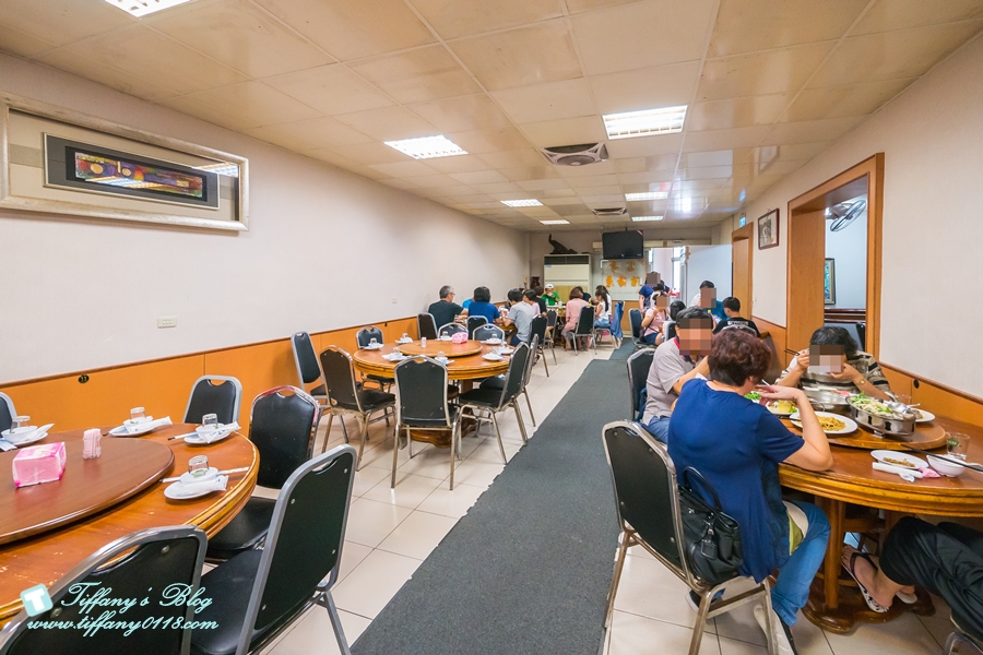 [宜蘭美食]甲富哥活海產/飯後超澎湃水果盤才是重點/好吃又便宜的宜蘭海鮮餐廳推薦