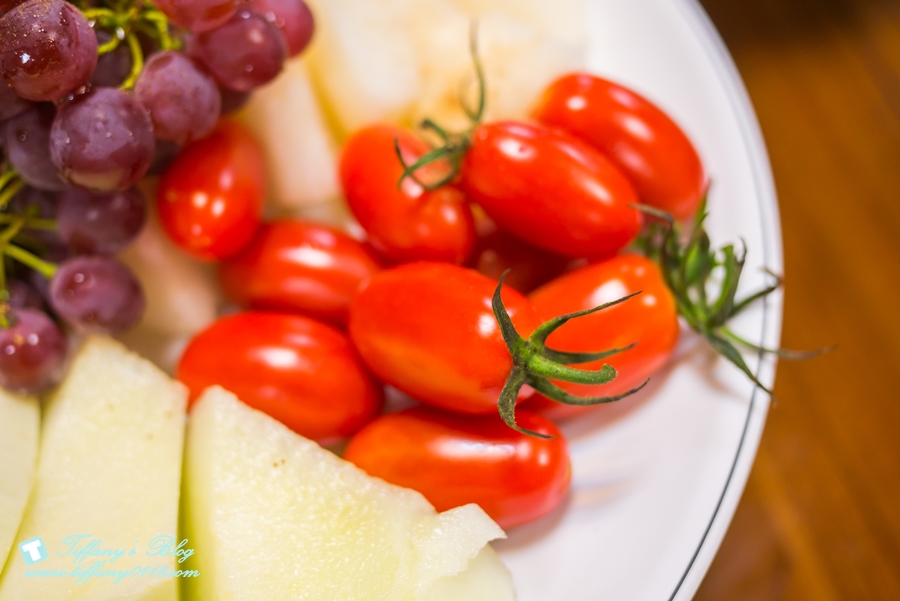 [宜蘭美食]甲富哥活海產/飯後超澎湃水果盤才是重點/好吃又便宜的宜蘭海鮮餐廳推薦