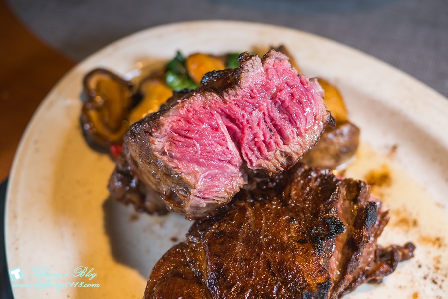 [台北美食]綻1852 牛排館/結合台菜創意的料理/台北最好吃的牛排龍蝦在這裡(附菜單)