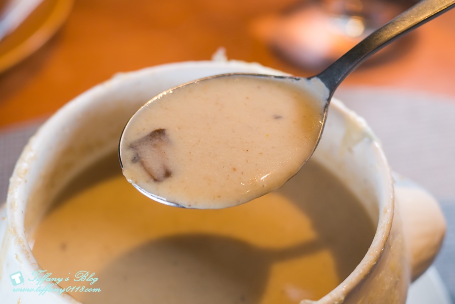 [台北美食]綻1852 牛排館/結合台菜創意的料理/台北最好吃的牛排龍蝦在這裡(附菜單)