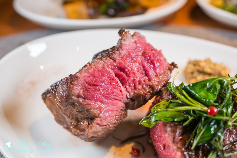 [台北美食]綻1852 牛排館/結合台菜創意的料理/台北最好吃的牛排龍蝦在這裡(附菜單)