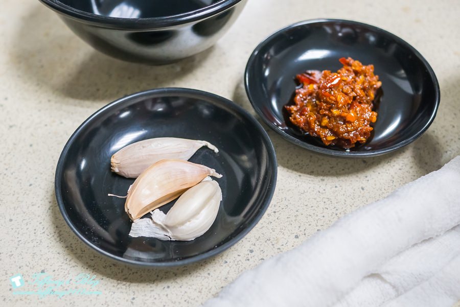 [台中美食]清真恩德元餃子館/台中必吃牛肉火鍋(附菜單)/沒預約吃不到的牛肉丸火鍋