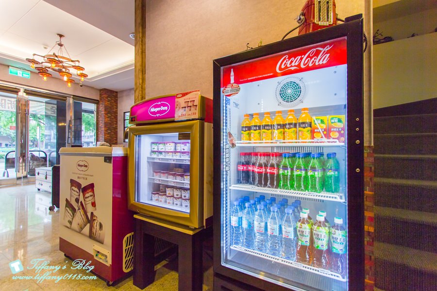 [台中住宿]歐非行旅/平價台中住宿推薦 /平日雙人房+gogoro任妳騎9hr不到2000元超划算/近審計新村及勤美綠園道的台中旅店