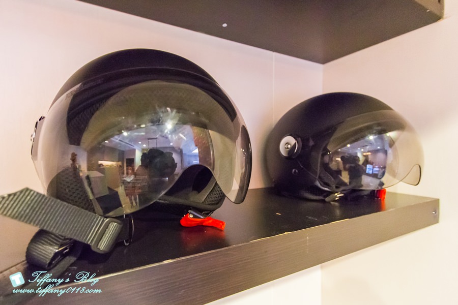 [台中住宿]歐非行旅/平價台中住宿推薦 /平日雙人房+gogoro任妳騎9hr不到2000元超划算/近審計新村及勤美綠園道的台中旅店